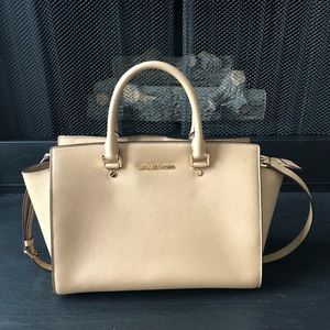 Michael kors saffiano leather medium Selma handbag